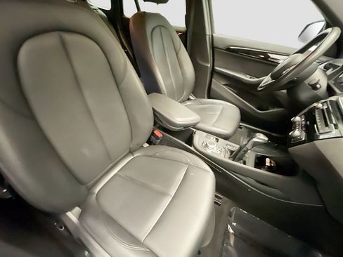 Used 2019 BMW X1 sDrive28i image 19