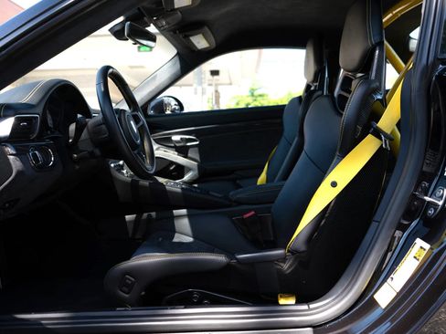Used 2018 Porsche 911 GT3 RWD image 51