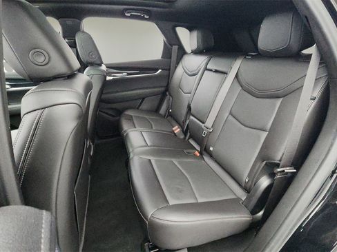 Used 2025 Cadillac XT5 Premium Luxury image 23
