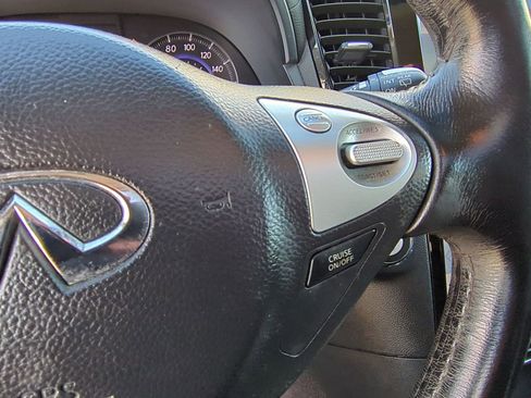 Used 2016 INFINITI QX70 AWD image 30