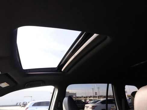 Used 2022 Honda Passport EX-L image 10