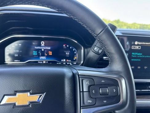 Used 2025 Chevrolet Silverado 2500 LT w/ Convenience Package AWD/4WD image 19