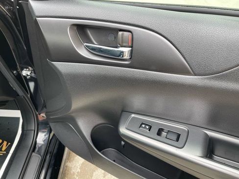 Used 2013 Subaru Impreza WRX Limited image 40