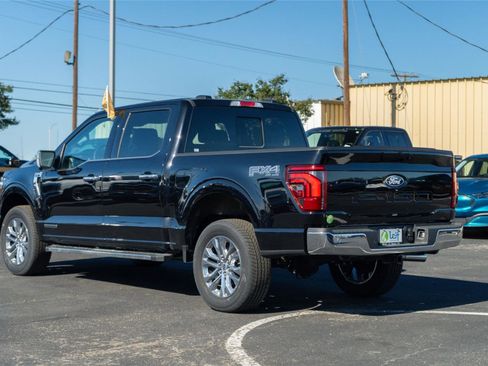 Used 2025 Ford F150 Lariat w/ Equipment Group 501A Mid image 6