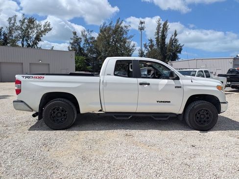 Used 2017 Toyota Tundra SR5 w/ TRD Off Road Package image 4