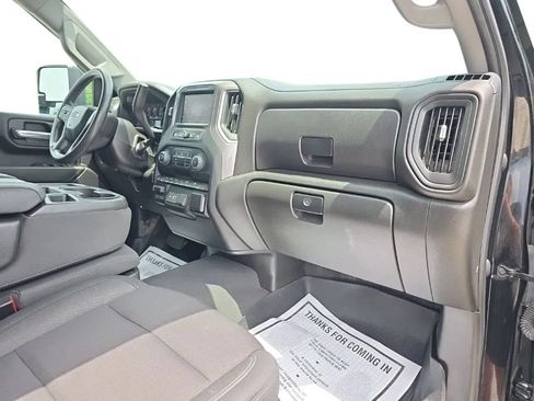 Used 2024 Chevrolet Silverado 2500 Custom w/ Custom Value Package AWD/4WD image 19