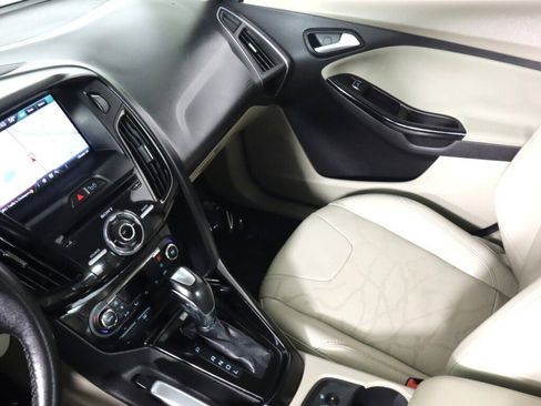 Used 2013 Ford Focus Electric Hatchback image 32