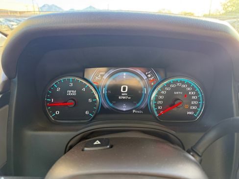 Used 2018 GMC Yukon Denali w/ Denali Ultimate Package image 16