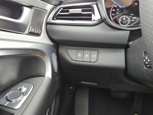 Used 2026 Genesis G70 2.5T Prestige AWD/4WD image 34