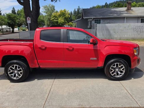 Used 2015 GMC Canyon SLE w/ All-Terrain Package AWD/4WD image 4