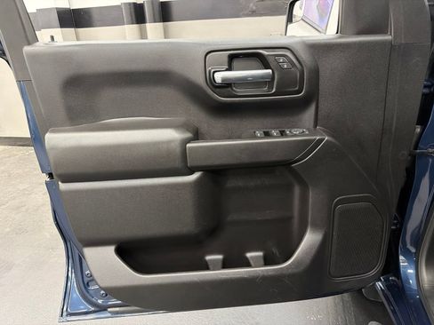 Used 2020 Chevrolet Silverado 1500 Custom w/ Custom Value Package RWD image 20