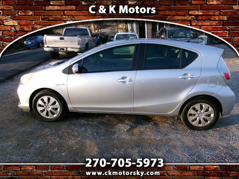 Used 2013 Toyota Prius C Two image 1
