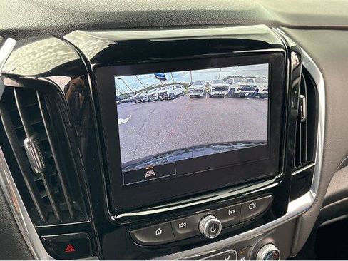 Used 2022 Chevrolet Traverse LT w/ LPO, Floor Liner Package AWD/4WD image 23