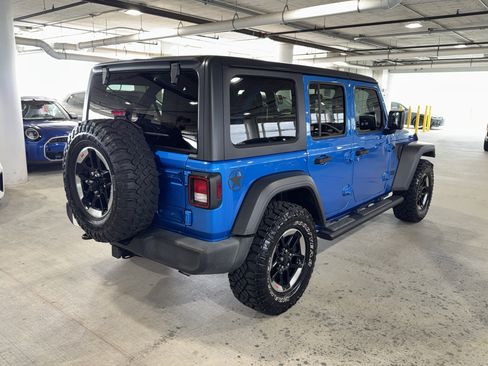 Used 2021 Jeep Wrangler Unlimited Sport AWD/4WD image 8