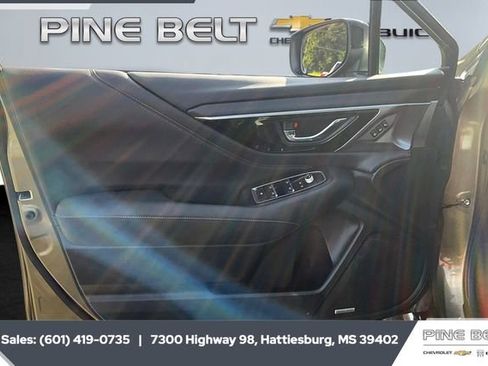 Used 2024 Subaru Outback Limited image 17