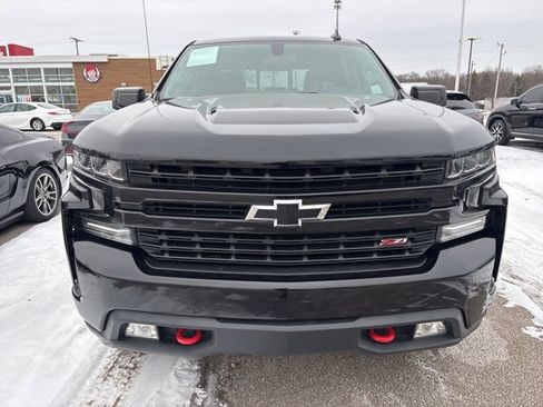 Used 2020 Chevrolet Silverado 1500 LT Trail Boss w/ Midnight Edition image 2