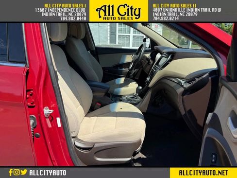 Used 2018 Hyundai Santa Fe Sport w/ 2.4L Value Package 02 FWD image 10