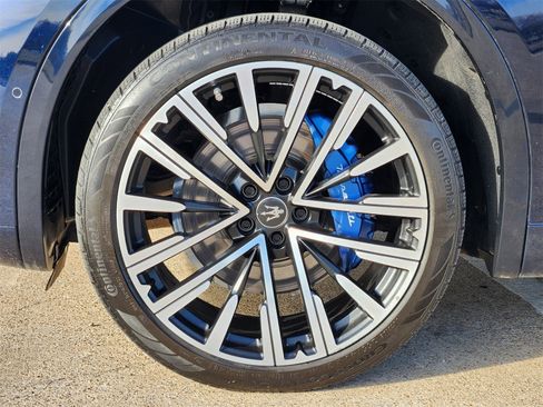 Used 2023 Maserati Grecale Modena image 21