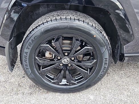 Used 2024 Toyota RAV4 XSE image 9