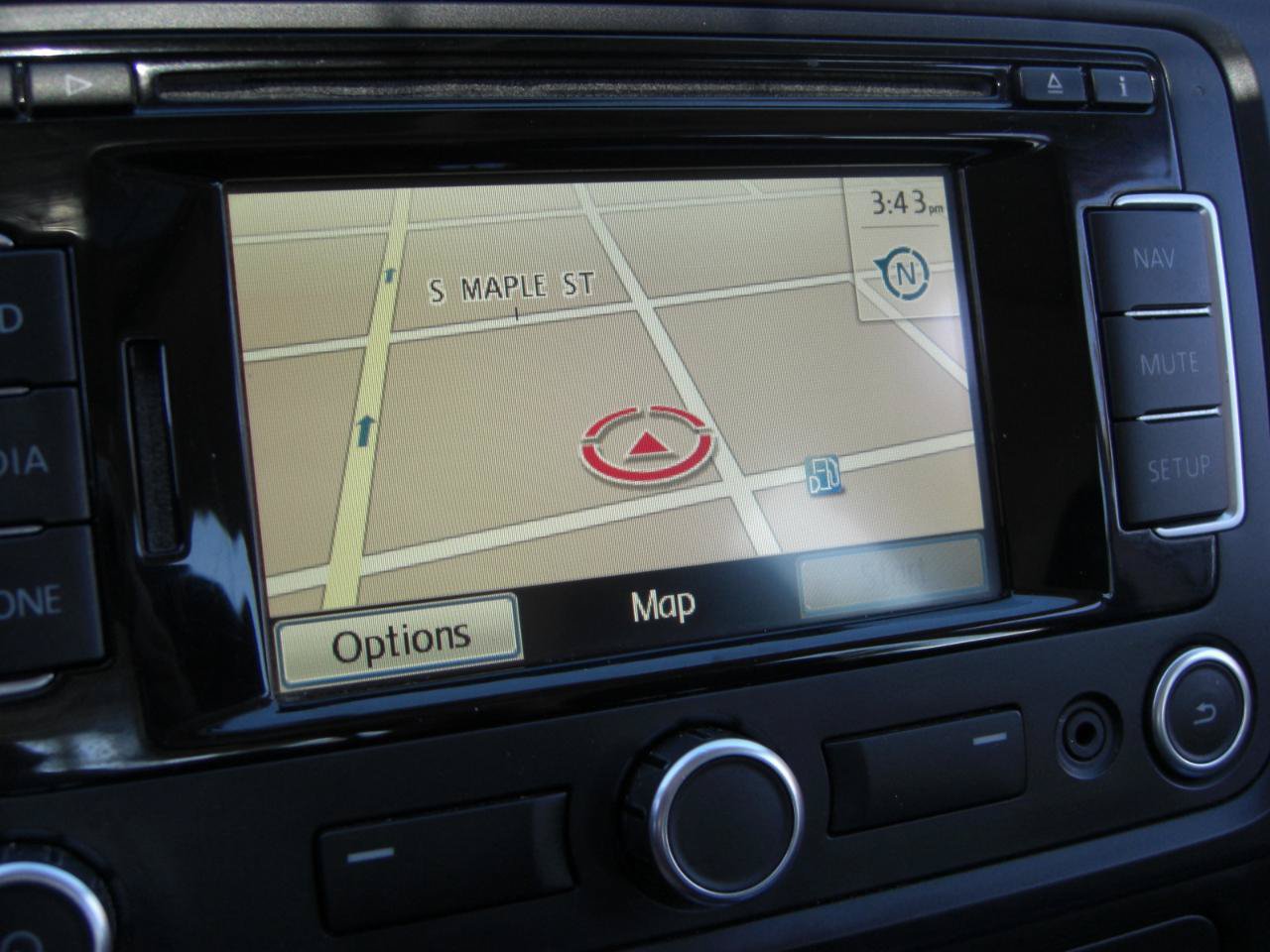 Used 2012 Volkswagen Golf TDI FWD image 23