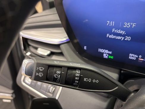 Used 2025 Buick Enclave Preferred image 40