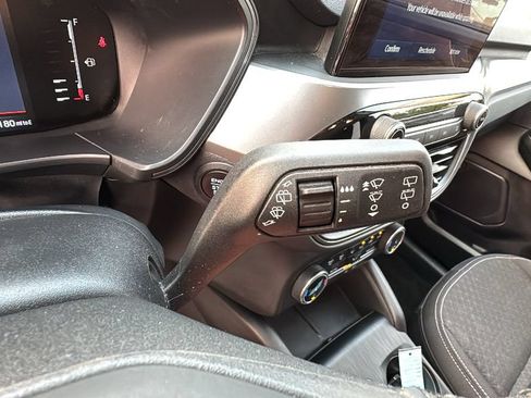 Used 2024 Ford Escape Active FWD image 18