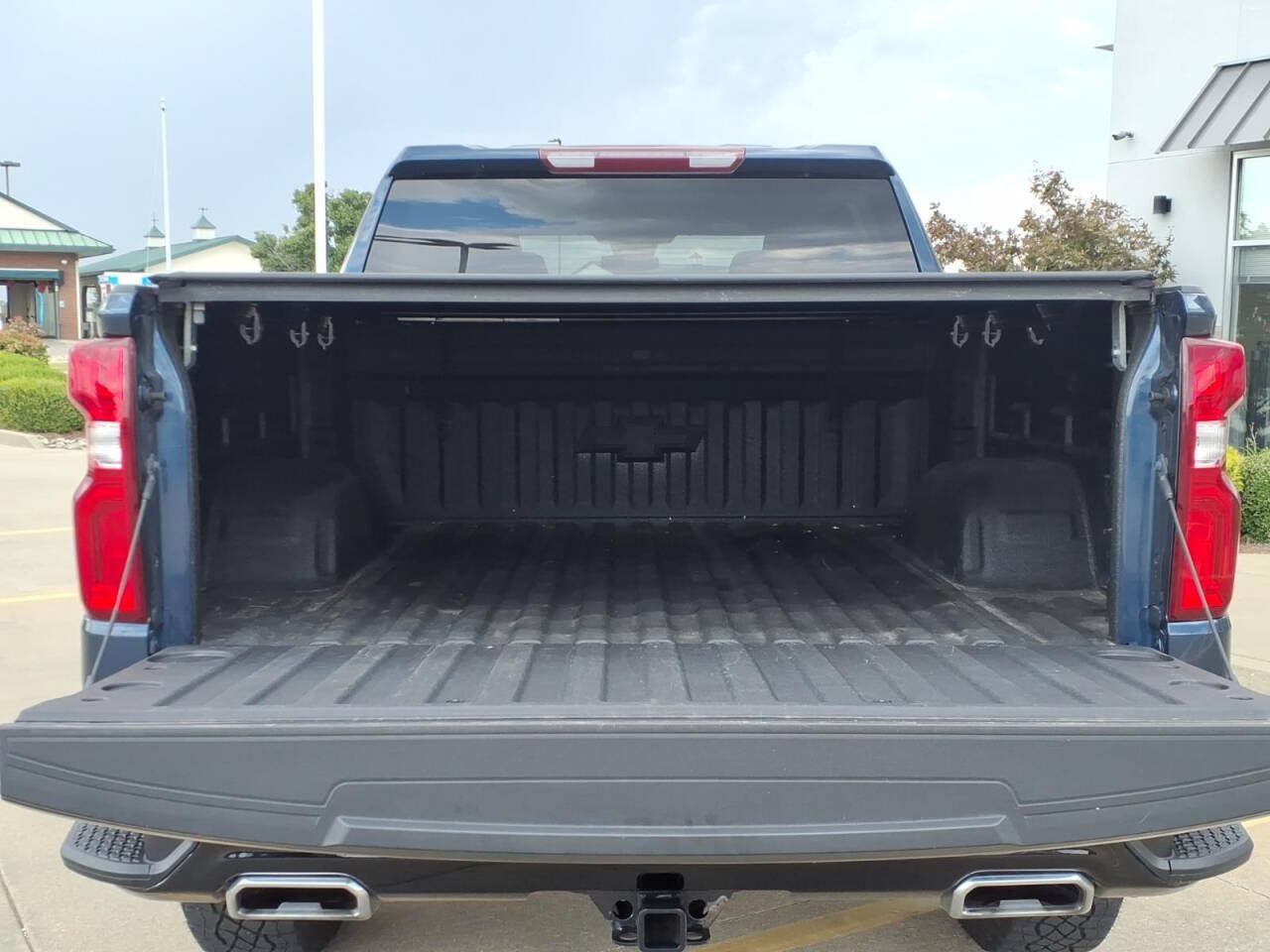 Used 2023 Chevrolet Silverado 1500 LT Trail Boss w/ Protection Package AWD/4WD image 5
