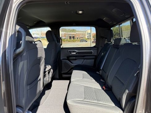 New 2026 RAM 1500 4x4 Crew Cab image 27