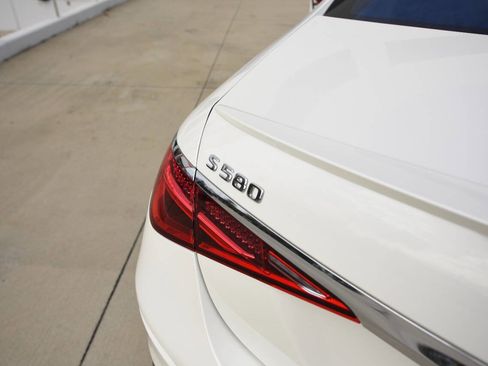 Used 2023 Mercedes-Benz S 580 S 580 4MATIC AWD 4dr Sedan image 27