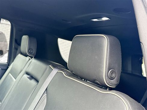 Used 2021 GMC Yukon XL SLT image 29