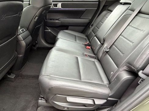 Used 2024 Hyundai Santa Fe Limited image 29