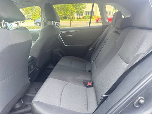Used 2023 Toyota RAV4 XLE AWD/4WD image 26