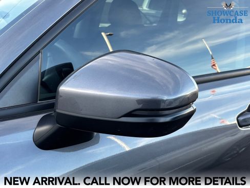 Used 2024 Honda HR-V LX image 9