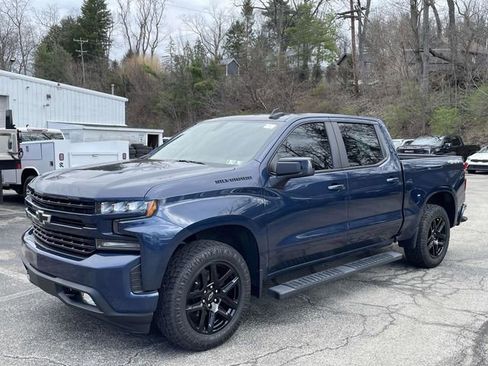 Used 2021 Chevrolet Silverado 1500 RST w/ LPO, Blackout Package AWD/4WD image 7