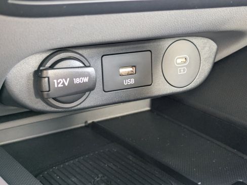 New 2026 Hyundai Elantra Sport image 28