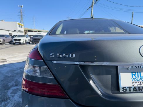 Used 2009 Mercedes-Benz S 550 Base image 9