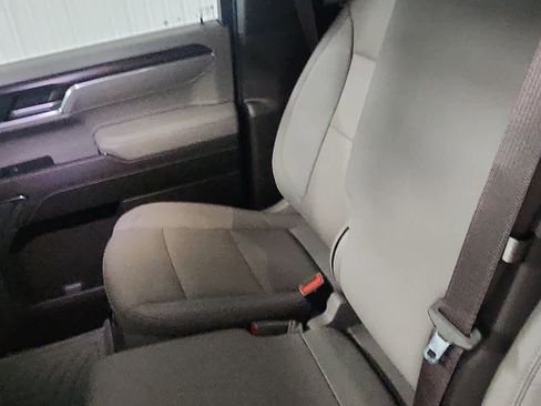 Used 2024 GMC Sierra 1500 SLT w/ X31 Off-Road Package image 27