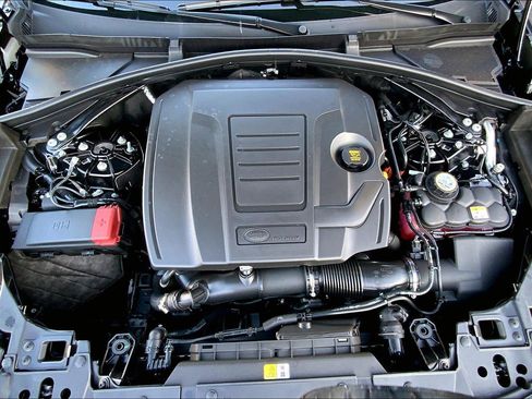 New 2025 Land Rover Range Rover Velar S image 12