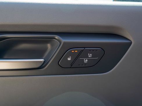 Certified 2024 Kia EV9 Wind AWD/4WD image 21