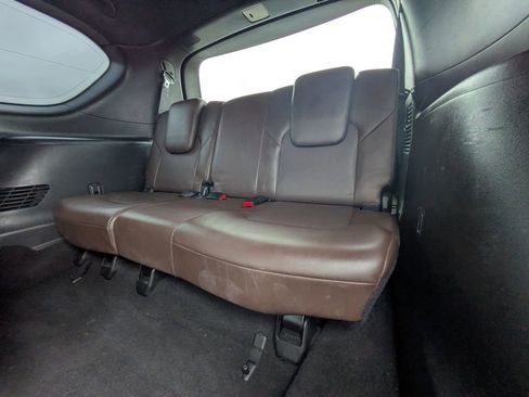 Used 2015 INFINITI QX80 Limited w/ All Season Package image 15