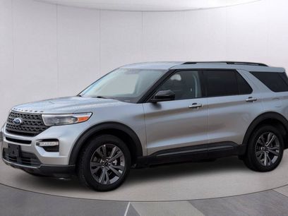 Used 2023 Ford Explorer XLT w/ Equipment Group 202A