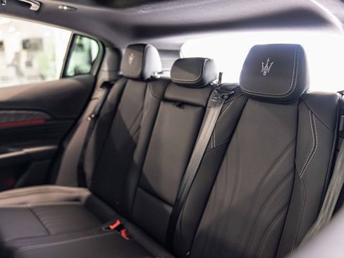 New 2025 Maserati Grecale Modena image 31