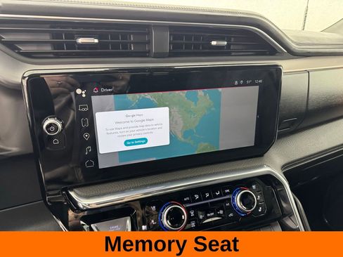 Used 2025 GMC Sierra 2500 Denali w/ Technology Package image 18