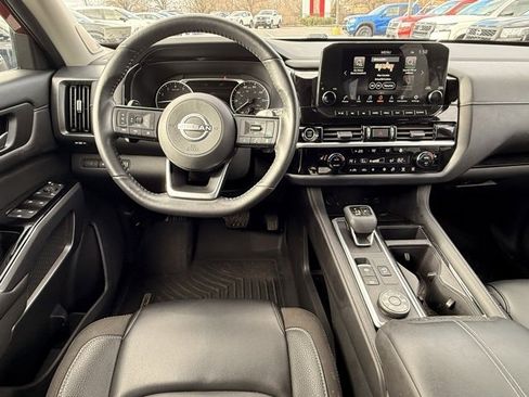 Certified 2023 Nissan Pathfinder SL w/ SL Premium Package image 25