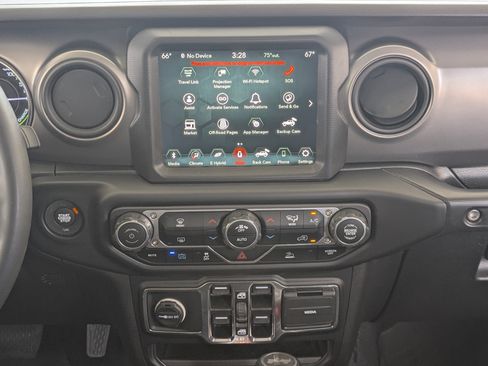 Used 2023 Jeep Wrangler Unlimited w/ 8.4" Radio Group AWD/4WD image 25
