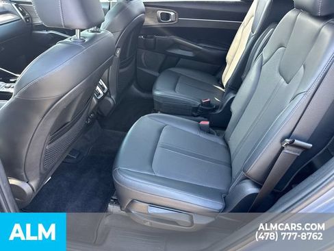 Used 2021 Kia Sorento EX FWD image 24