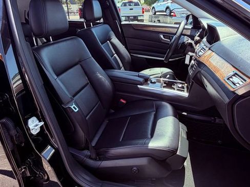 Used 2014 Mercedes-Benz E 350 Sedan w/ Premium 1 Package image 18
