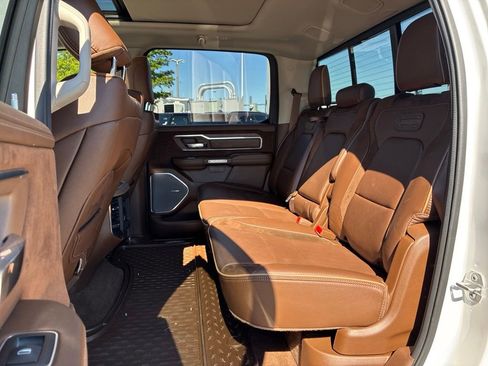 Used 2023 RAM 1500 Limited AWD/4WD image 19