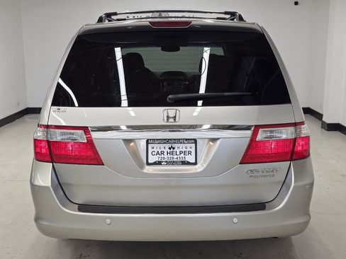 Used 2005 Honda Odyssey Touring image 10