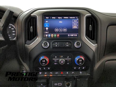 Used 2020 GMC Sierra 2500 Denali w/ Denali Ultimate Package AWD/4WD image 22
